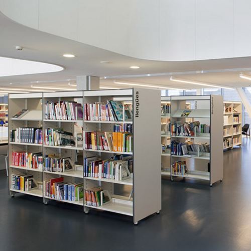 Bibliothekseinrichtung